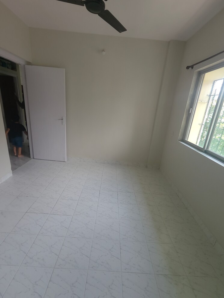 Room, happy-valley 2 Bedroom 730 Sq.Ft. Apartment In Manpada Thane 9101231