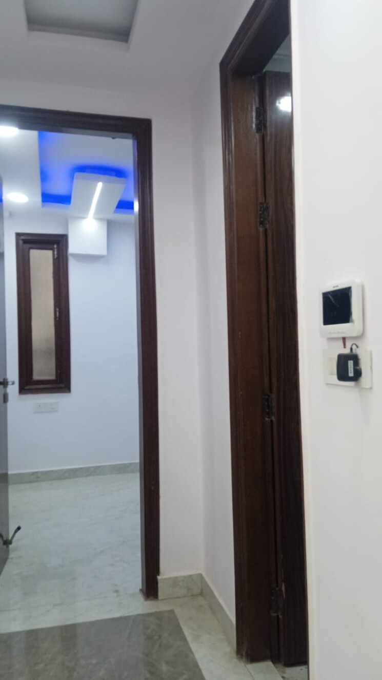 undefined, govindpuri 3 Bedroom 900 Sq.Ft. Builder Floor In Govindpuri Delhi 9101227