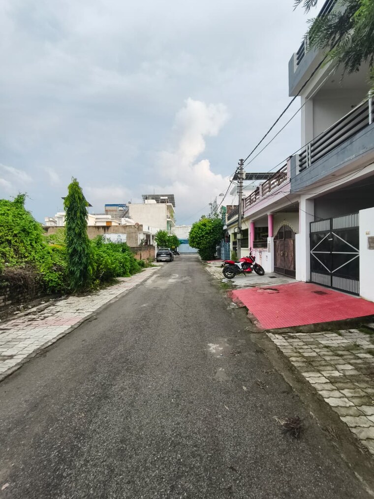 Exterior View, eldeco-towne  1743 Sq.Yd. Plot In Jankipuram Lucknow 9101234