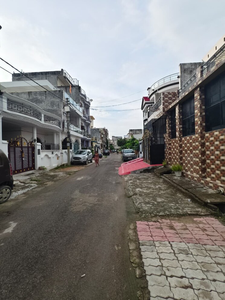 Exterior View, eldeco-towne  1743 Sq.Yd. Plot In Jankipuram Lucknow 9101234