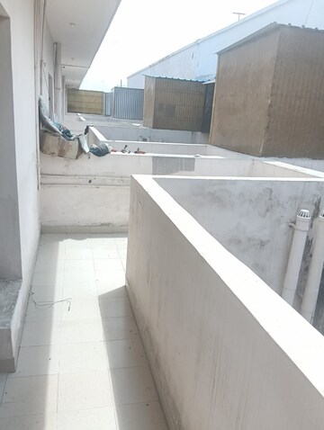 Kitchen in 2 BHK Builder Floor at Wave City, Wave City – for Rent
