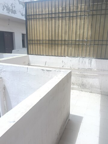 Kitchen in 2 BHK Builder Floor at Wave City, Wave City – for Rent