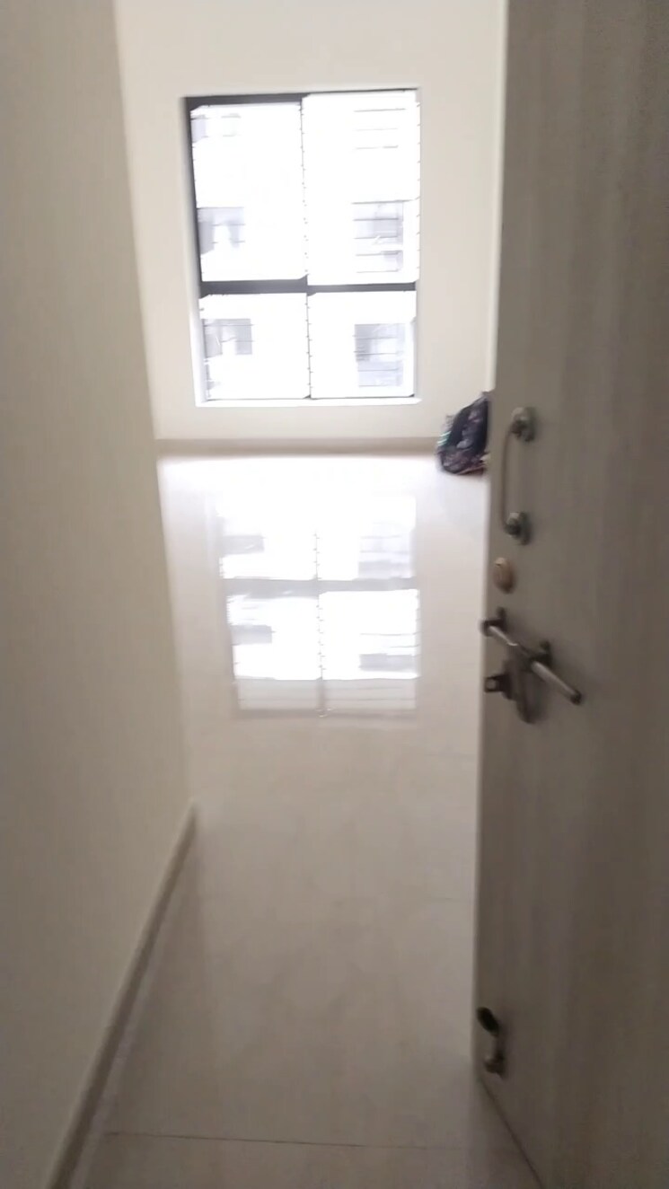 Room, lodha-crown-taloja-quality-homes 1 Bedroom 435 Sq.Ft. Apartment In Dombivli East Thane 9101268