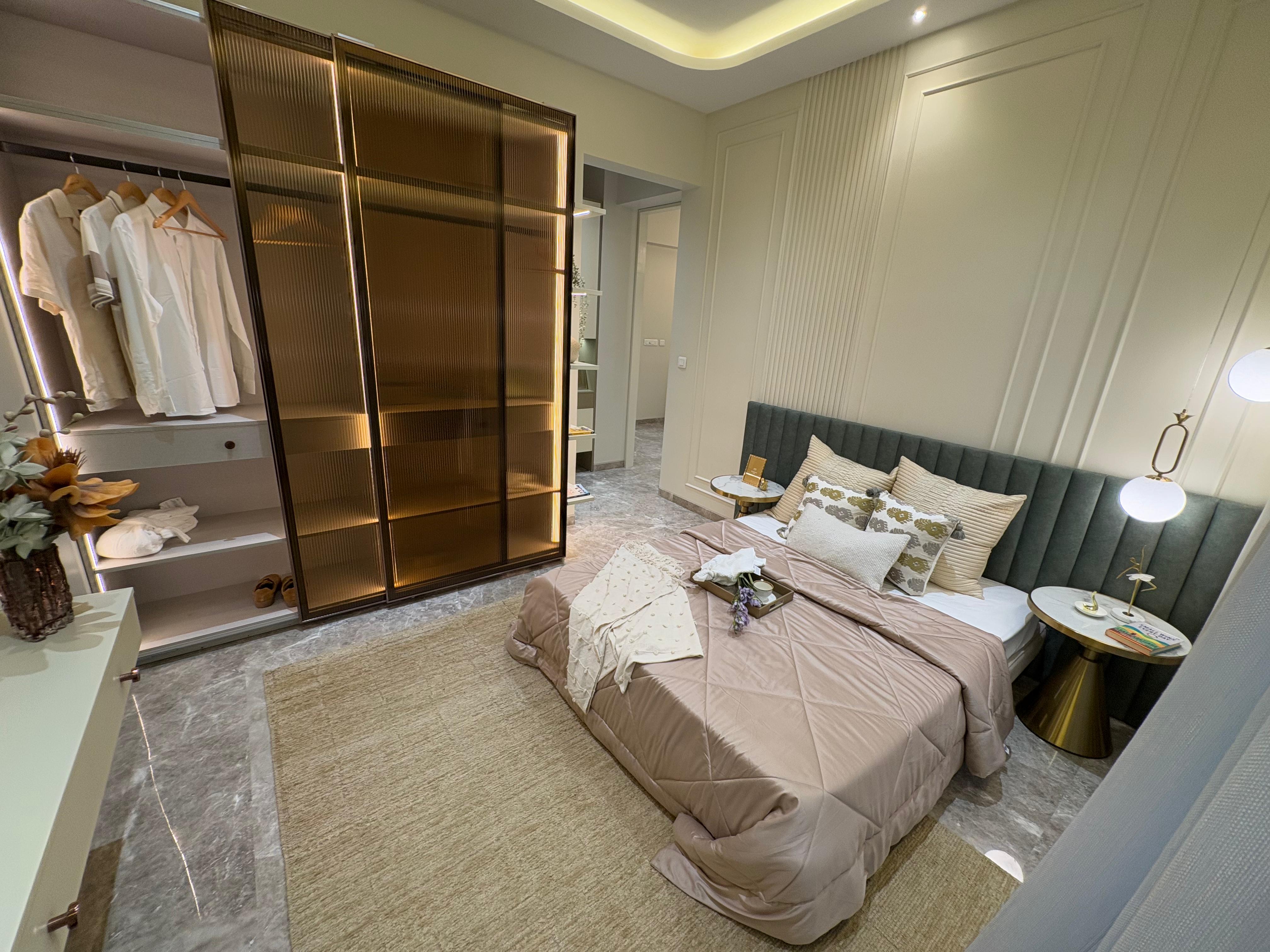 3 BHK + Servant Room 1140 Sq.Ft. Apartment in Embassy One Thane