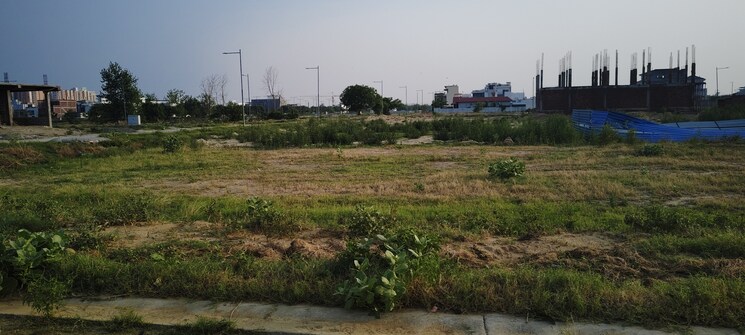 undefined, greenwood-enclave  112 Sq.Mt. Plot In Wave City Ghaziabad 9101302