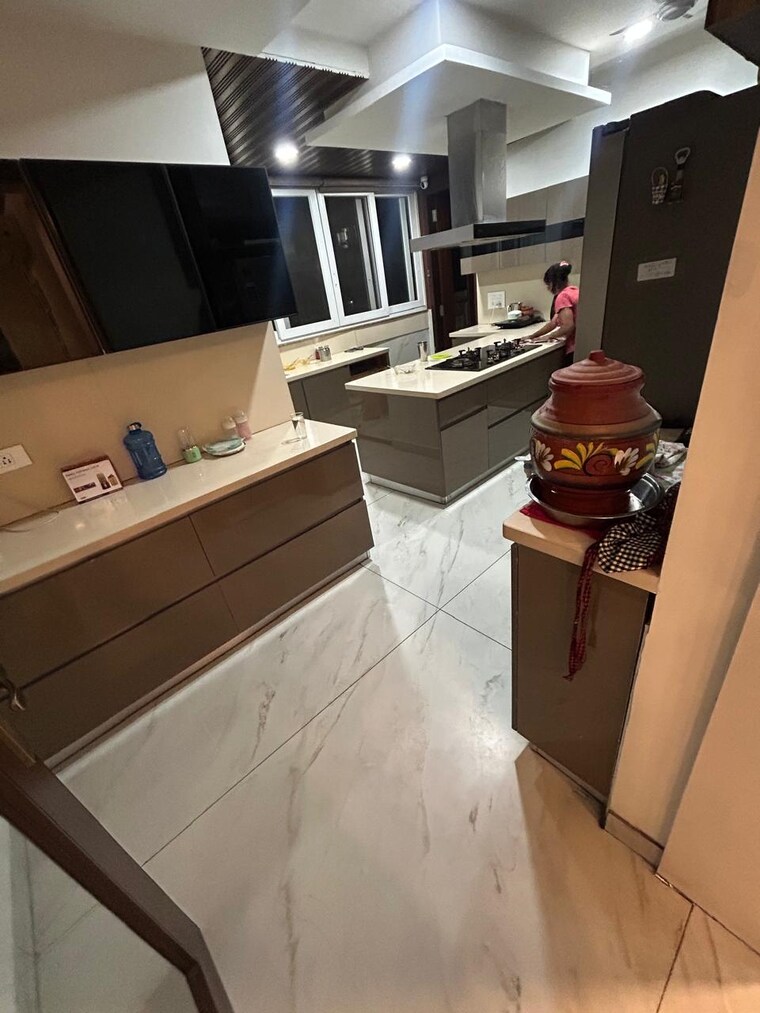 Kitchen/pantry, nitishree-lotus-pond-blessed-homes 5 Bedroom 3910 Sq.Ft. Apartment In Vaibhav Khand Ghaziabad 9101317