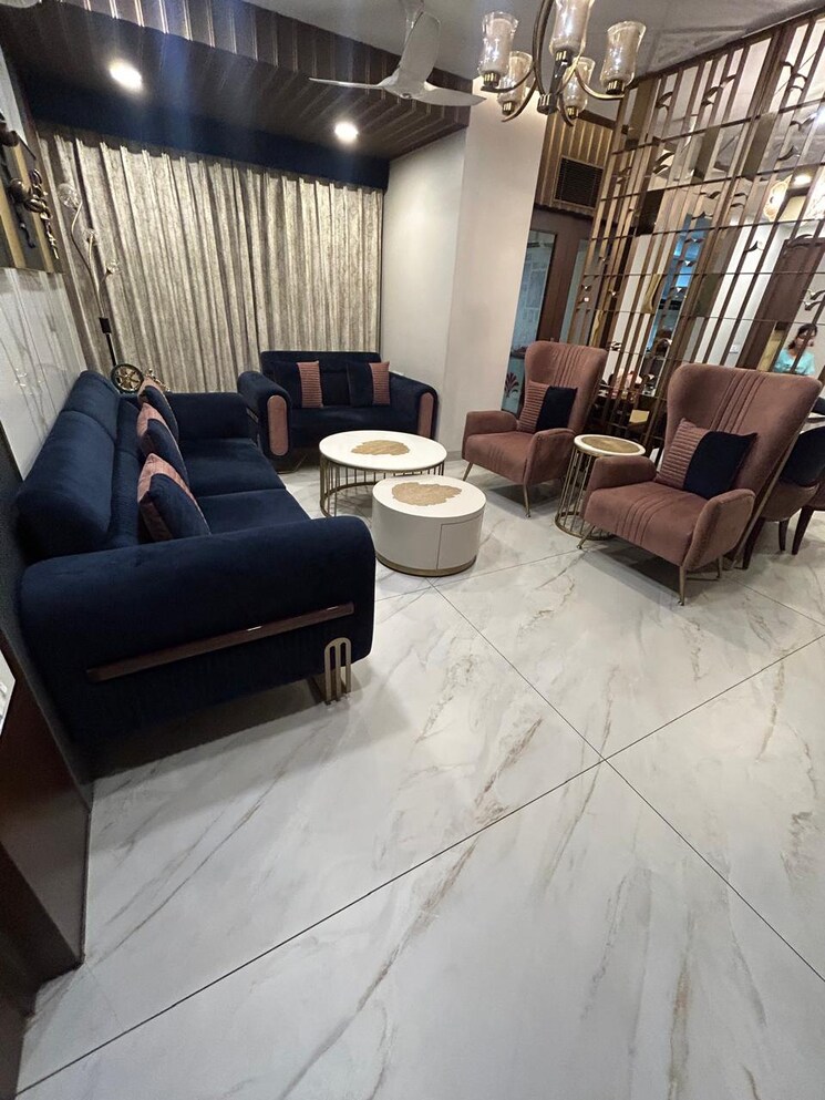 Living Room, nitishree-lotus-pond-blessed-homes 5 Bedroom 3910 Sq.Ft. Apartment In Vaibhav Khand Ghaziabad 9101317