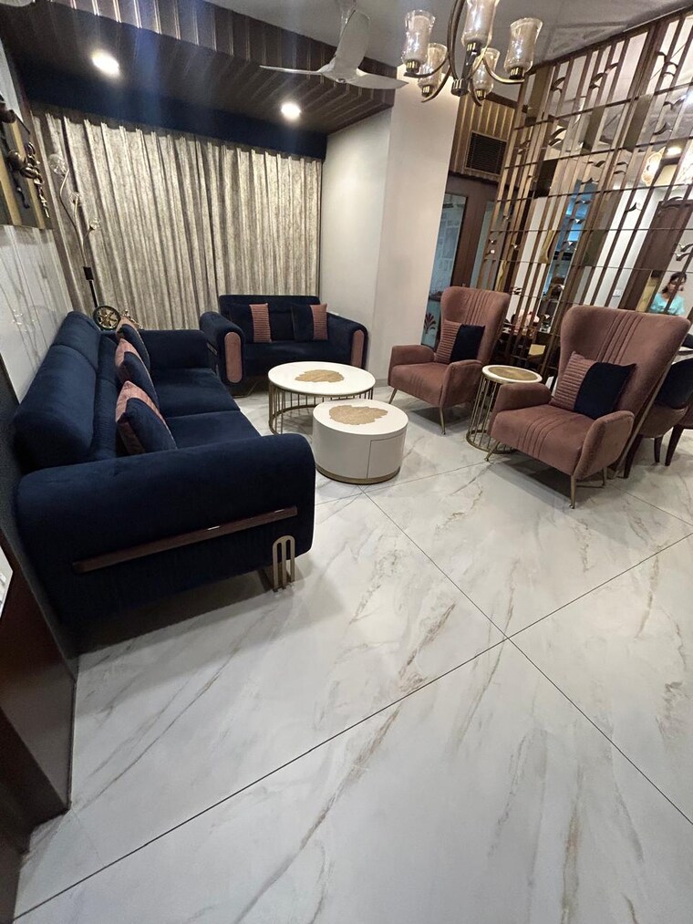 Living Room, nitishree-lotus-pond-blessed-homes 5 Bedroom 3910 Sq.Ft. Apartment In Vaibhav Khand Ghaziabad 9101317