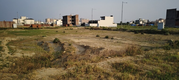 undefined, wave-city  112 Sq.Mt. Plot In Wave City Ghaziabad 9101325