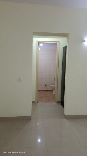 Room in 3.5 BHK Apartment at KLJ Greens, Sector 77 – for Sale