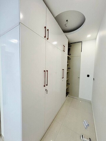 Bathroom in 1 BHK Builder Floor at Saket – for Rent