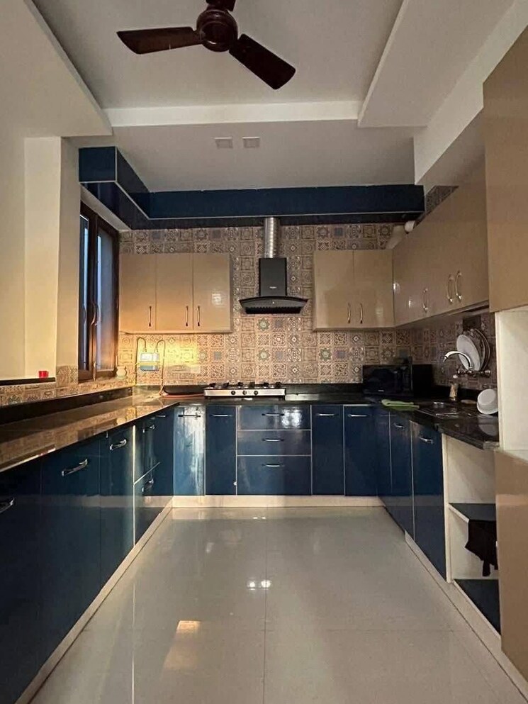 Kitchen, saket 1 Bedroom 600 Sq.Ft. Builder Floor In Saket Delhi 9101345