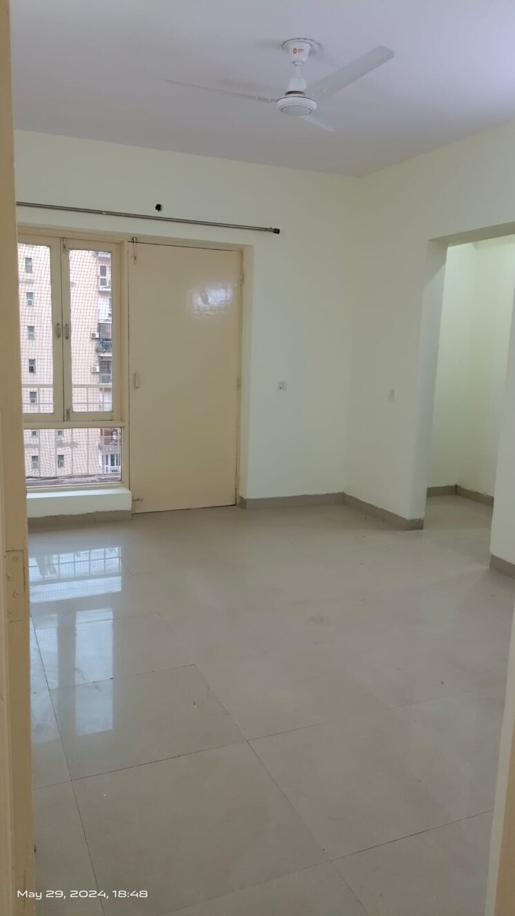 Room, klj-greens 3.5 Bedroom 1720 Sq.Ft. Apartment In Sector 77 Faridabad 9101364