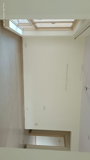 Room in 3.5 BHK Apartment at KLJ Greens, Sector 77 – for Sale