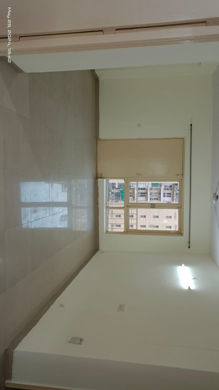 Room, klj-greens 3.5 Bedroom 1720 Sq.Ft. Apartment In Sector 77 Faridabad 9101364