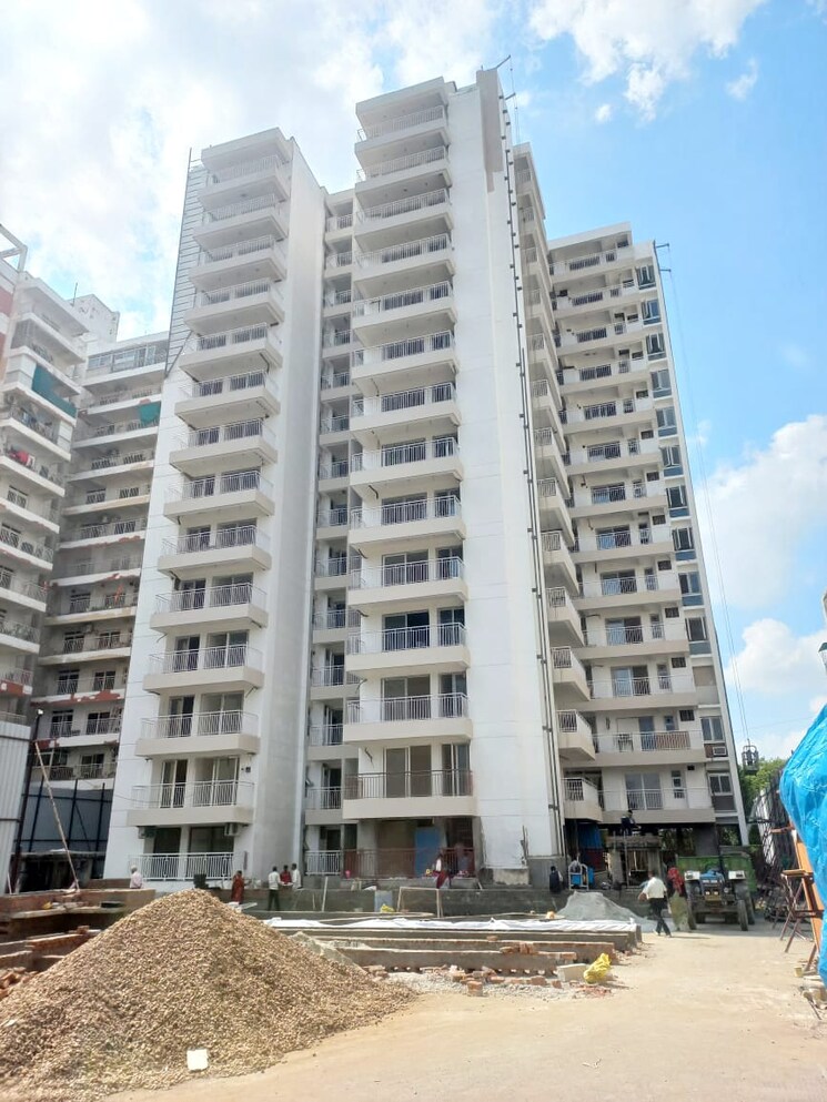Exterior View, klj-greens 3.5 Bedroom 1720 Sq.Ft. Apartment In Sector 77 Faridabad 9101364