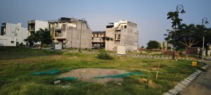  Plot – Nearby View at Wave Hitech City, Wave City - for Sale