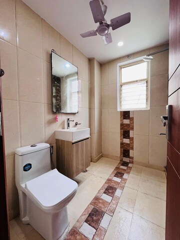 Attached Bathroom in 3 BHK Builder Floor at East Of Kailash – for Rent
