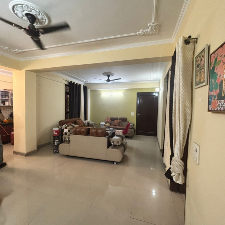 Living Room, pir machalla 3 Bedroom 1800 Sq.Ft. Apartment In Pir Machalla Zirakpur 9101376