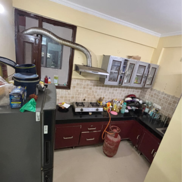 Living Room in 3 BHK Apartment at Pir Machalla – for Rent