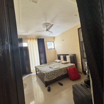 Bathroom in 3 BHK Apartment at Pir Machalla – for Rent