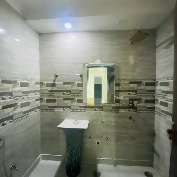 Bathroom, new industrial township 5 3 Bedroom 2097 Sq.Ft. Builder Floor In New Industrial Township 5 Faridabad 9101403