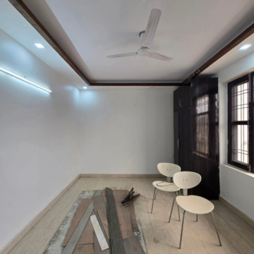 Kitchen in 3 BHK Builder Floor at New Industrial Township 5 – for Rent