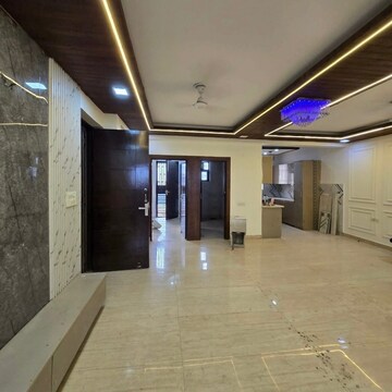 Parking in 3 BHK Builder Floor at New Industrial Township 5 – for Rent