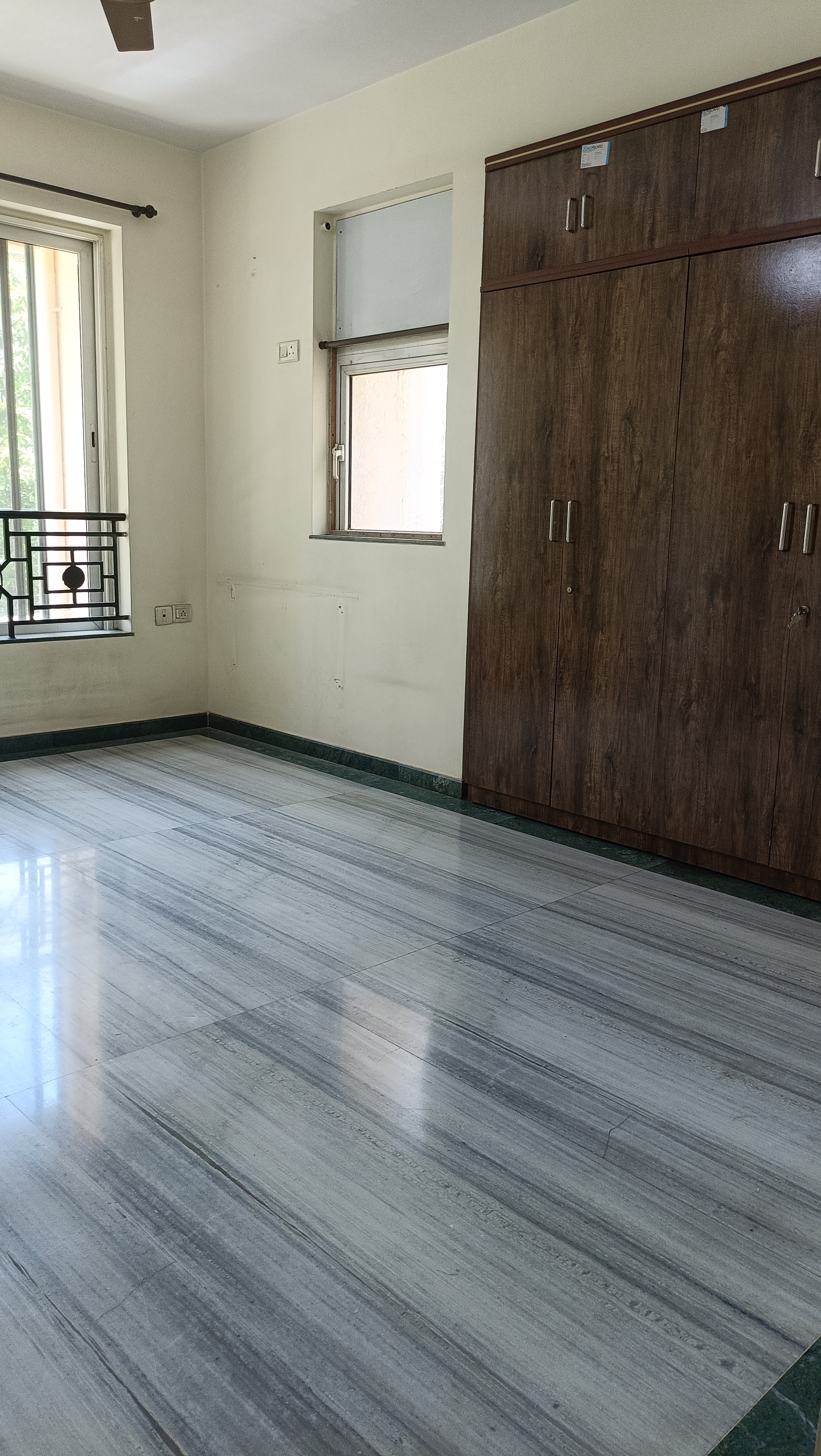 2 BHK 1090 Sq.Ft. Apartment in Hiranandani Estate Queens Gate