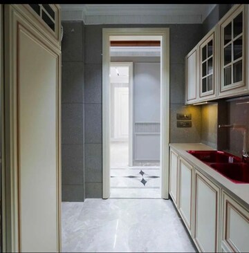 Building Lobby in 3 BHK Builder Floor at Saket – for Rent