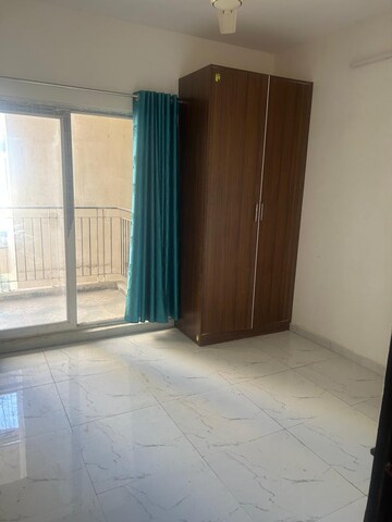 Room in 2 BHK Apartment at Pivotal Paradise, Sector 62 – for Rent