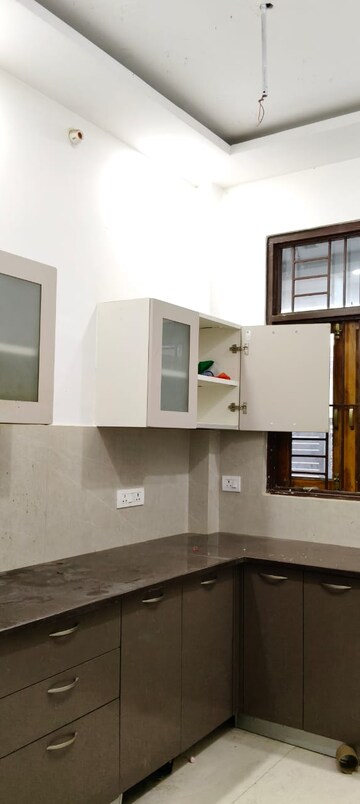 Kitchen in 2 BHK Independent House at Gomti Nagar – for Rent