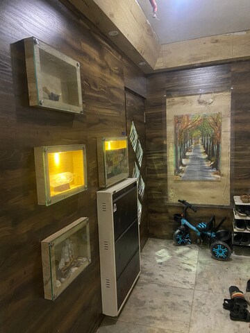 Parking in 2 BHK Apartment at Summit Apartment, Goregaon East – for Rent