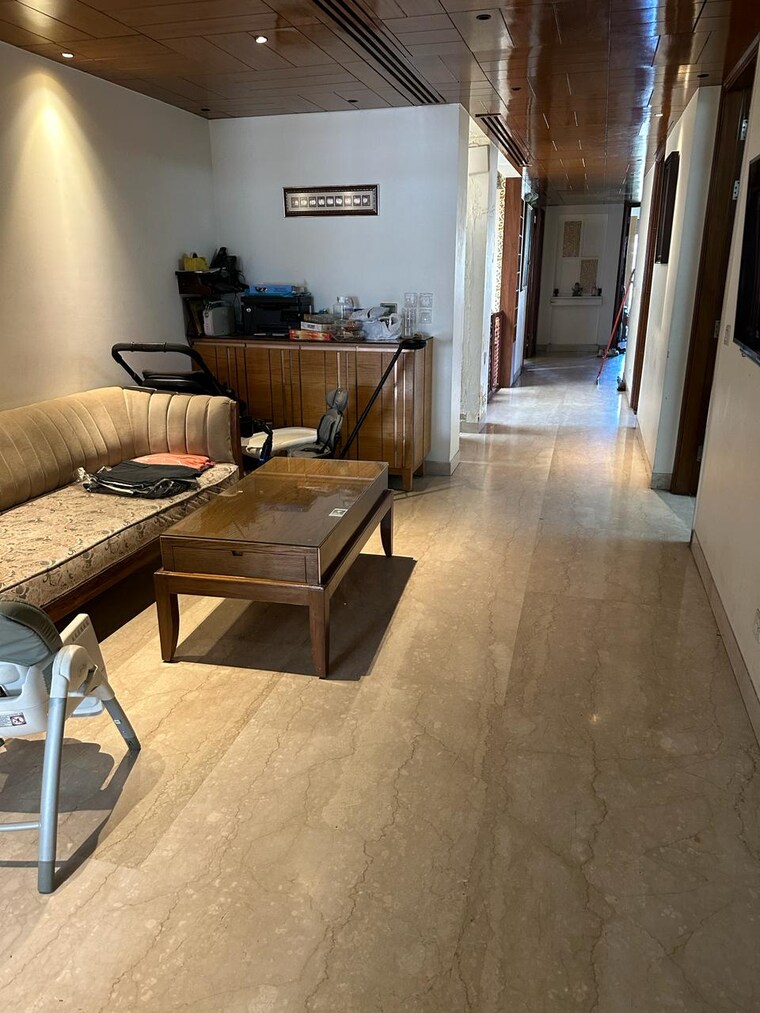 Living Room, panchsheel park 4 Bedroom 500 Sq.Yd. Builder Floor In Panchsheel Park Delhi 9101495