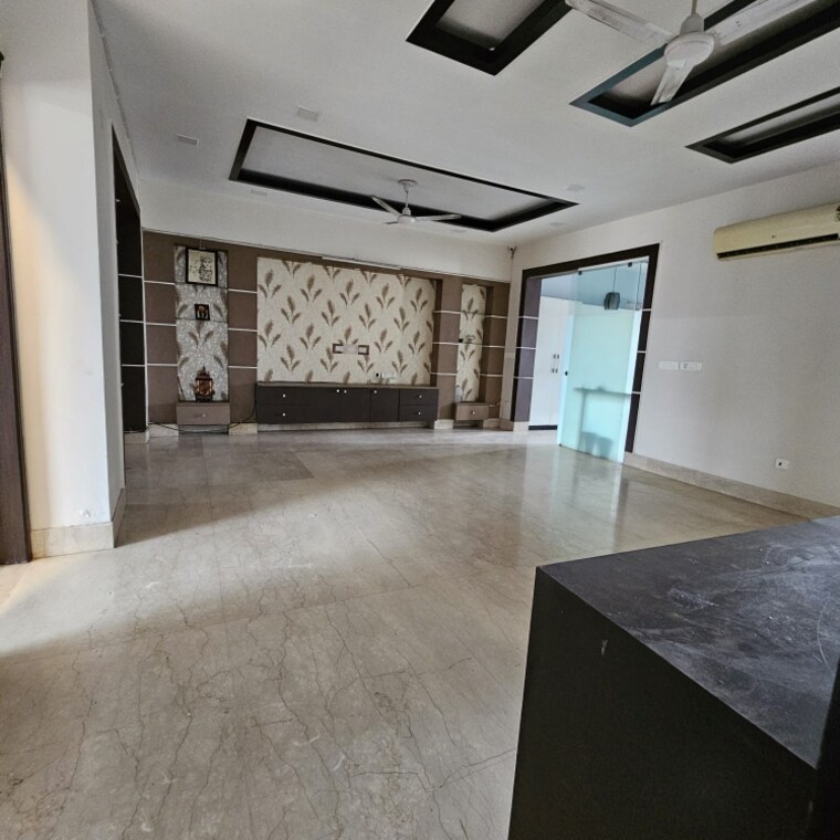 Kitchen, sector 19 3.5 Bedroom 360 Sq.Yd. Builder Floor In Sector 19 Faridabad 9101525