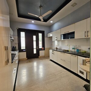 Room in 3.5 BHK Builder Floor at Sector 19 – for Sale