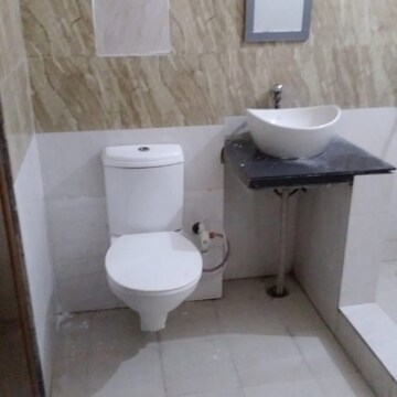 Bathroom in 2 BHK Builder Floor at RWA Apartments Sector 51, Kendriya Vihar – for Rent