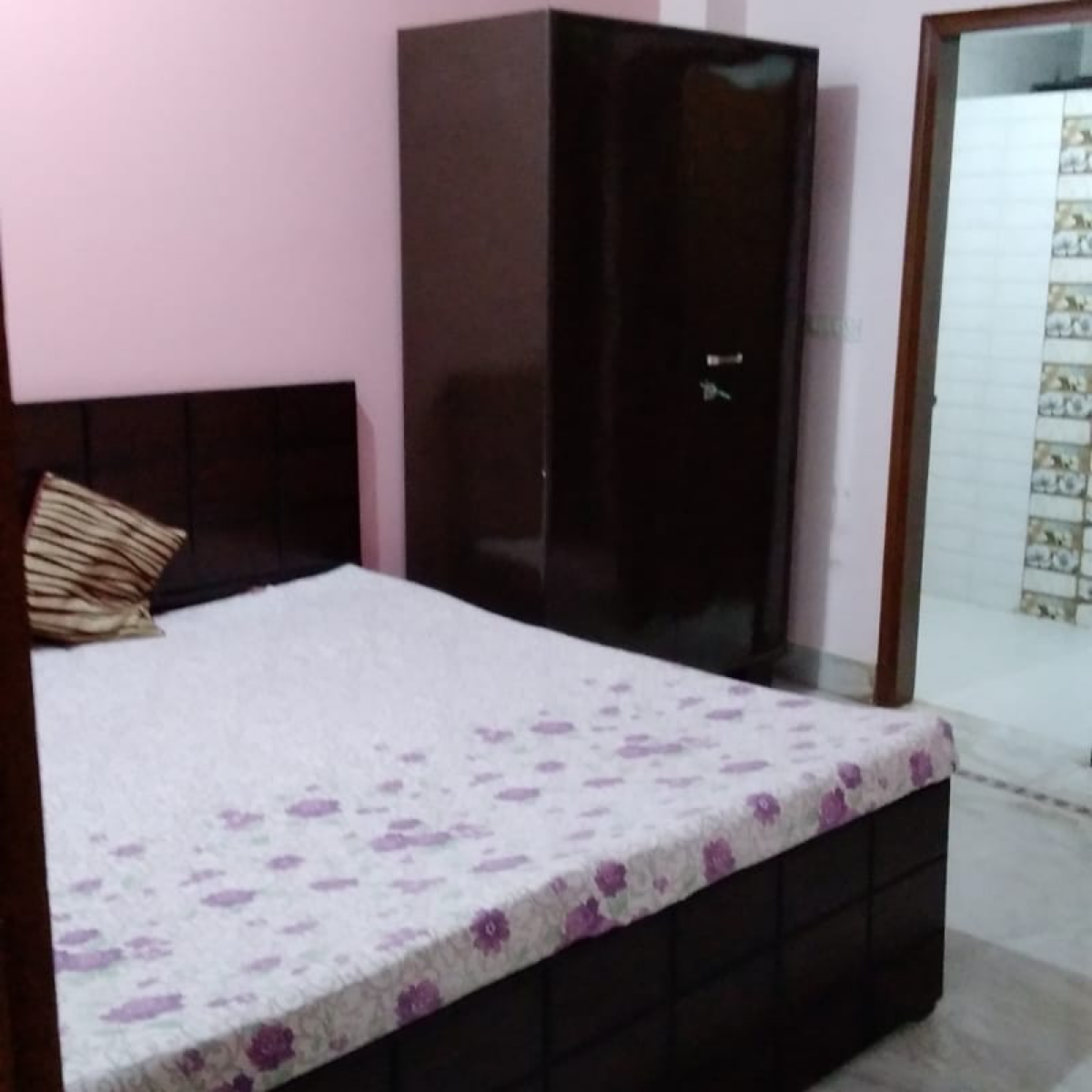 2 BHK Builder Floor For Rent in RWA Apartments Sector 51