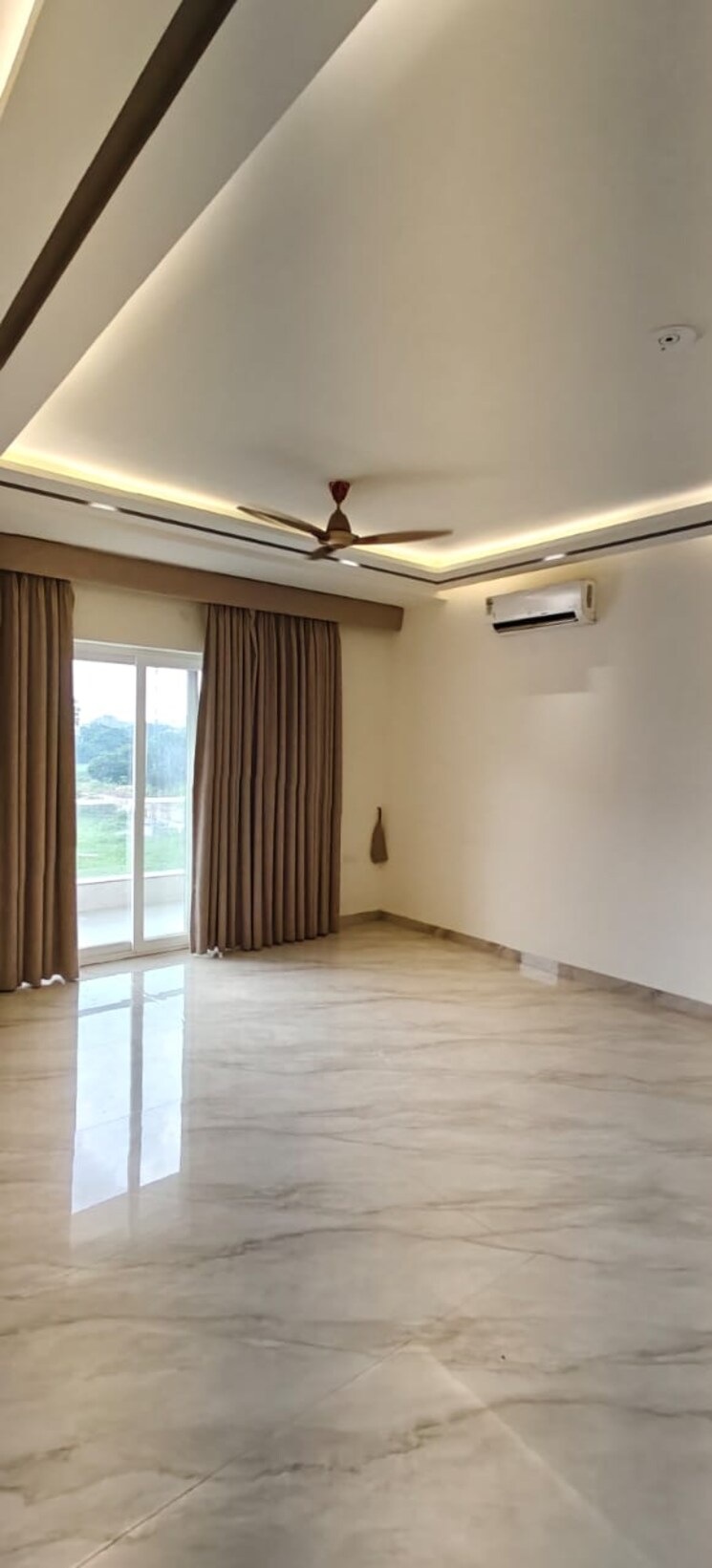 Room, sector 84 4 Bedroom 2925 Sq.Ft. Builder Floor In Sector 84 Faridabad 9101548