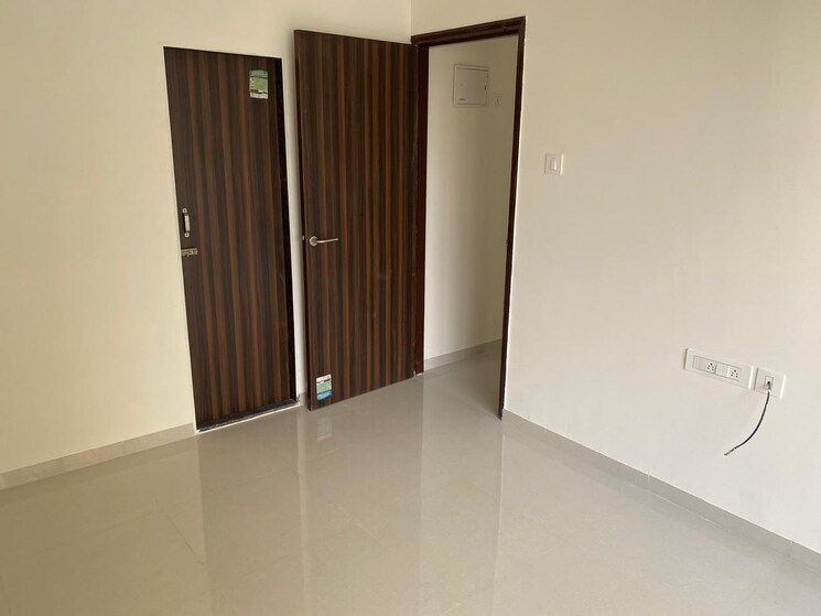 Room, dharti-pressidio 1 Bedroom 425 Sq.Ft. Apartment In Kandivali West Mumbai 9101555