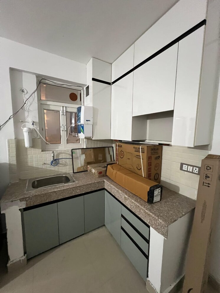 Kitchen, rof-amaltas 1 Bedroom 326 Sq.Ft. Apartment In Sector 92 Gurgaon 9101678