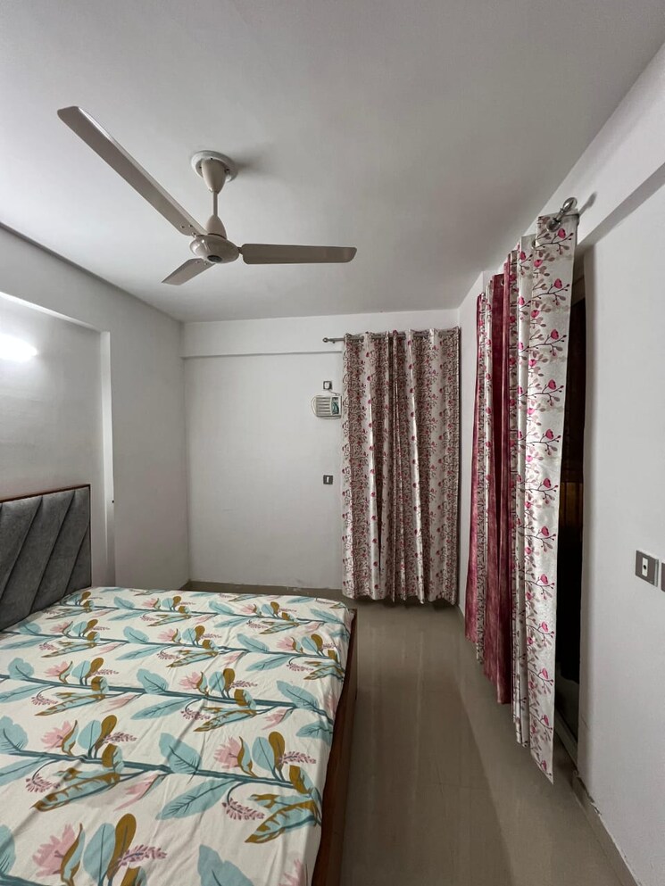 Bedroom, rof-amaltas 1 Bedroom 326 Sq.Ft. Apartment In Sector 92 Gurgaon 9101678