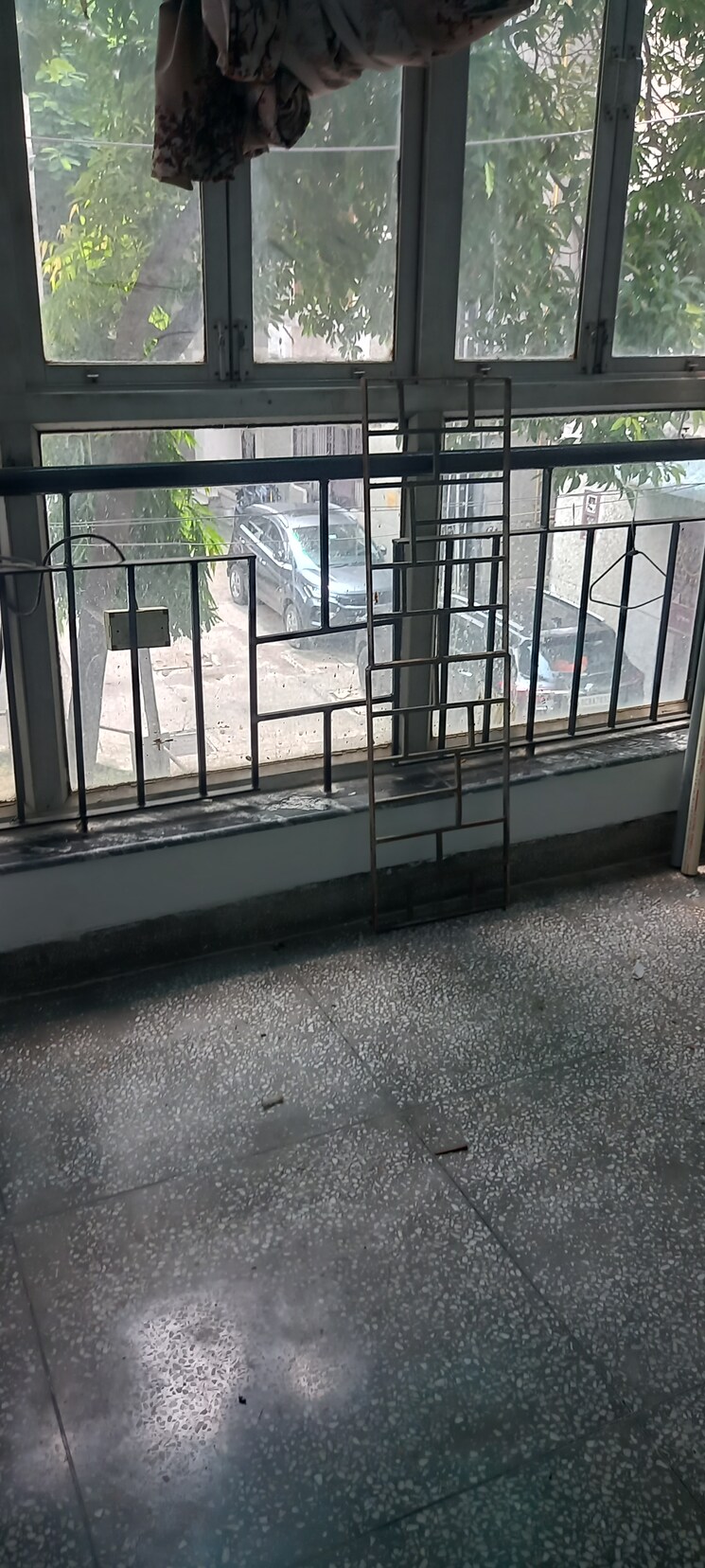 Balcony, ip extension 2 Bedroom 950 Sq.Ft. Apartment In Ip Extension Delhi 9101693