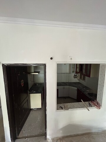 Team Area in 2 BHK Apartment at Shipra Krishna Vista, Shipra Suncity – for Sale