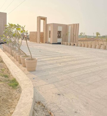  Plot – Exterior View View at Kanpur Road - for Sale