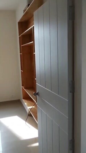 Furnished Amenities in 2.5 BHK Apartment at Mahagun Mywoods, Sector 16c Greater Noida – for Sale