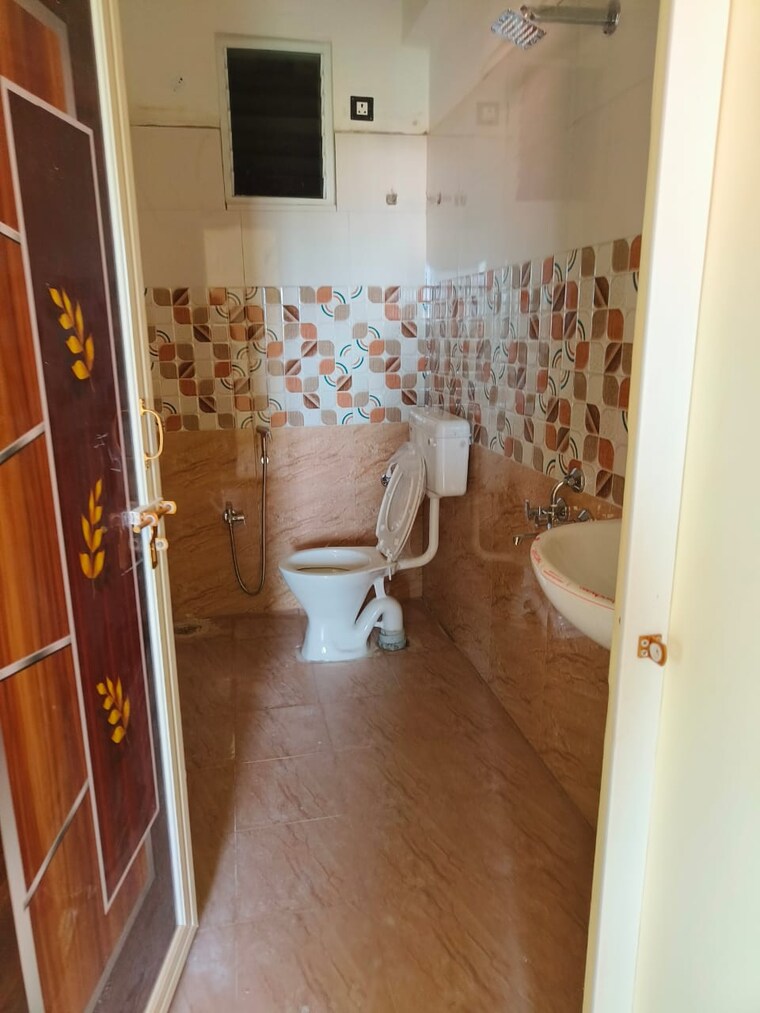 Bathroom, sarika 3 Bedroom 1630 Sq.Ft. Apartment In Sarika Vizianagaram 9101697