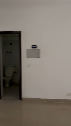 2 BHK Apartment For Sale in Gaur City 2 - 10th Avenue