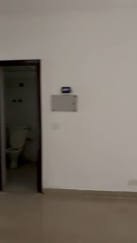 2 BHK Apartment For Sale in Gaur City 2 - 10th Avenue