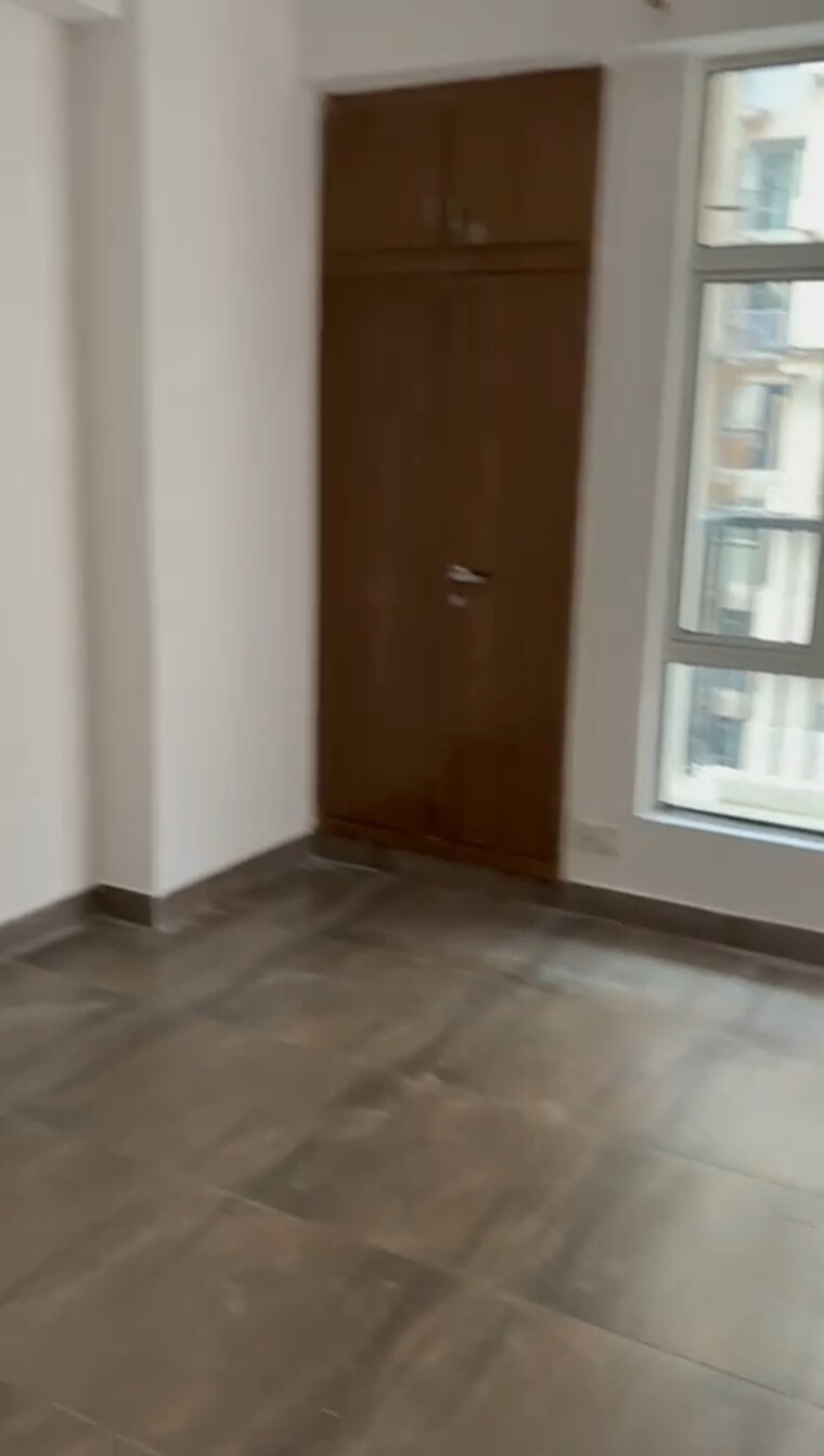 Room, gaur-city-2-10th-avenue 2 Bedroom 845 Sq.Ft. Apartment In Sector 16c Greater Noida Greater Noida 9101751